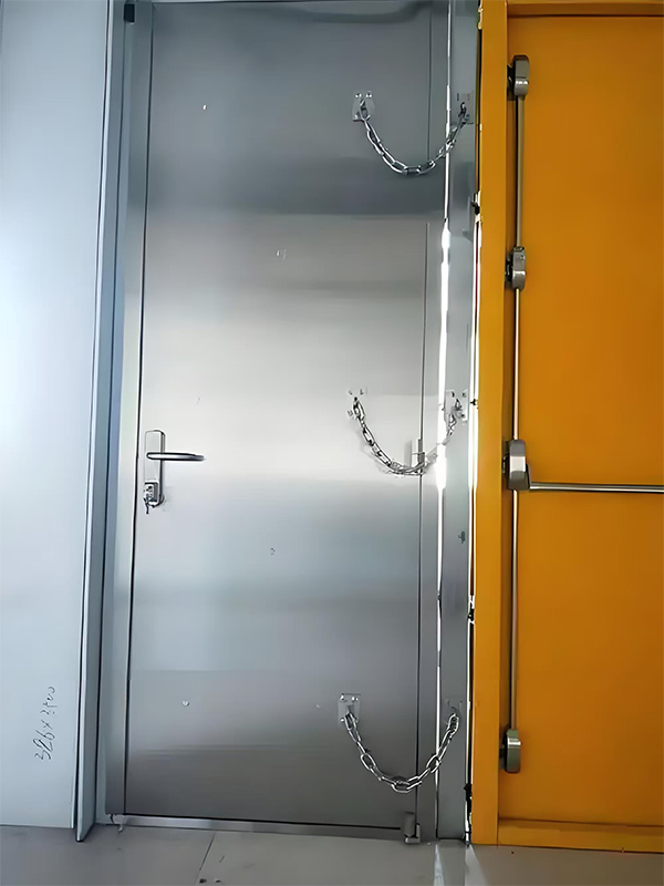 隧道抗風壓防火門